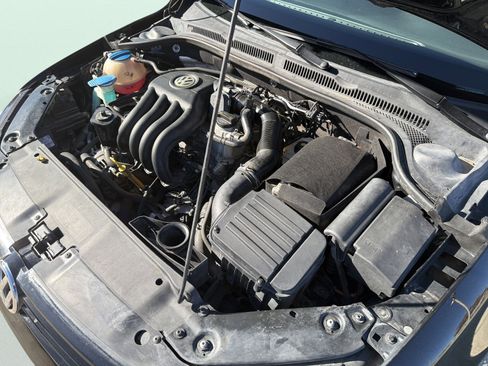 Used 2014 Volkswagen Jetta S image 15