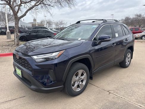 Used 2025 Toyota RAV4 XLE w/ Convenience Package image 1
