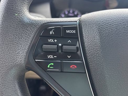 Used 2016 Hyundai Sonata SE FWD image 23