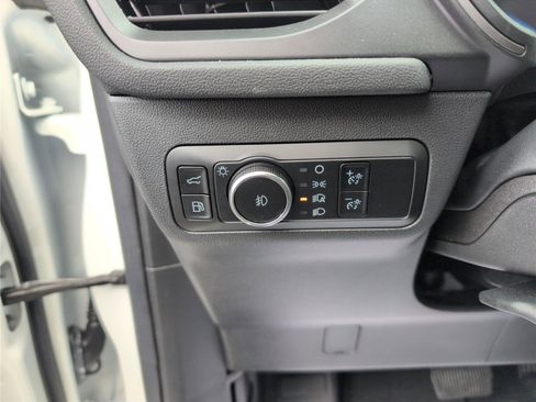 Used 2024 Ford Escape SE FWD image 18