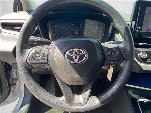 Used 2024 Toyota Corolla LE FWD image 14