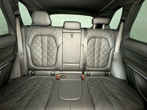 Used 2023 BMW X5 xDrive40i w/ Executive Package AWD/4WD image 13