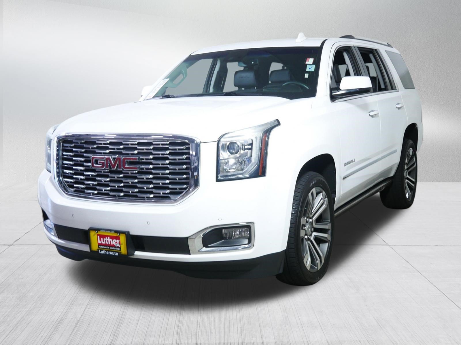 Used 2018 GMC Yukon Denali w/ Denali Ultimate Package AWD/4WD image 3