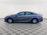 Used 2018 Toyota Camry LE image 4