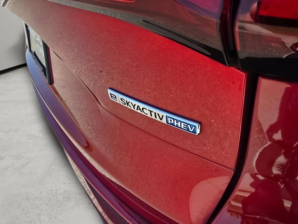 Used 2025 MAZDA CX-70 Plug-In Hybrid w/ Premium Plus AWD/4WD image 31