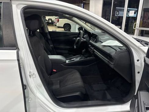 Used 2024 Honda Accord LX image 35