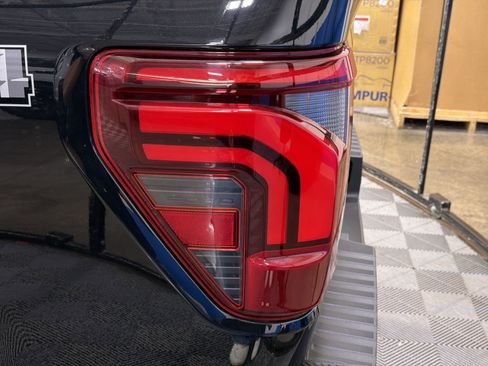 Used 2024 Ford F150 Lariat w/ Equipment Group 502A High AWD/4WD image 18
