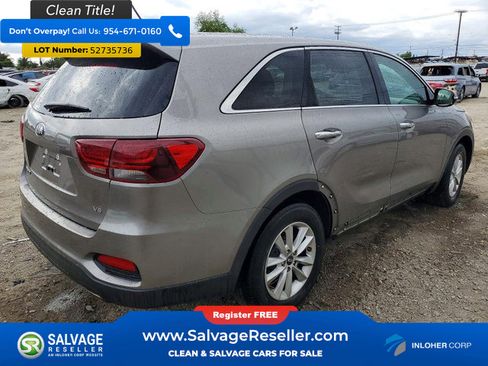 Used 2019 Kia Sorento FWD V6 image 4