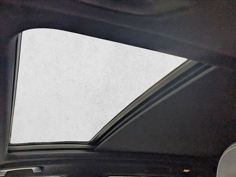 Used 2022 BMW X3 sDrive30i w/ M Sport Package image 16