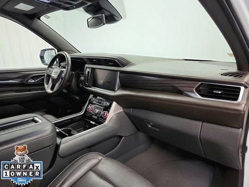 Used 2023 GMC Yukon Denali image 40