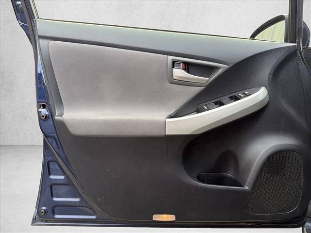 Used 2014 Toyota Prius Two FWD image 10