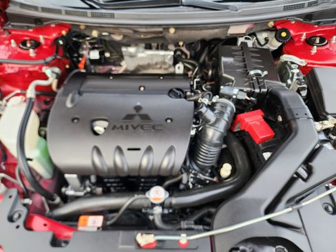 Used 2015 Mitsubishi Lancer ES image 40