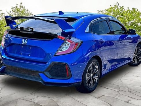 Used 2017 Honda Civic EX image 2