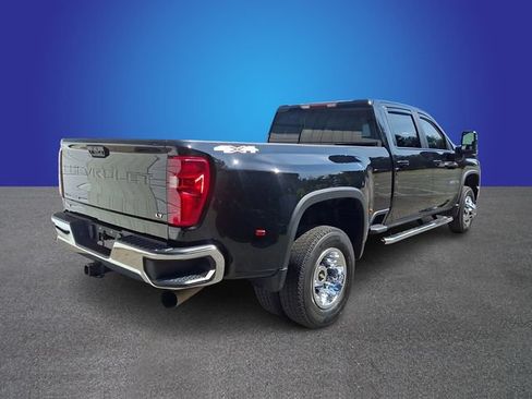 Used 2023 Chevrolet Silverado 3500 LT w/ Gooseneck/5TH Wheel Package AWD/4WD image 4
