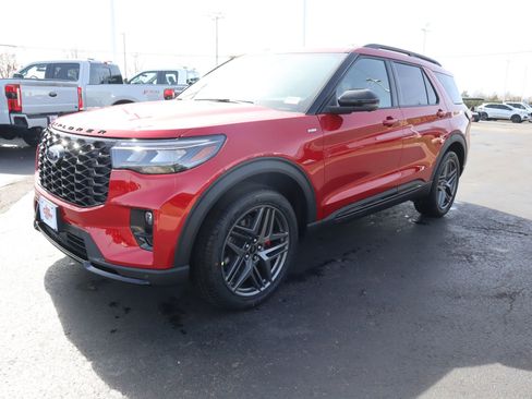 New 2026 Ford Explorer ST-Line w/ ST-Line Street Pack AWD/4WD image 11