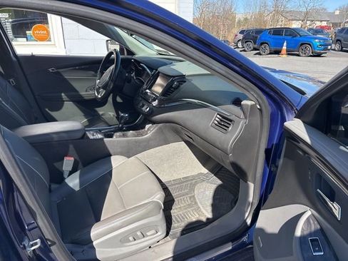 Used 2014 Chevrolet Impala LTZ FWD image 8