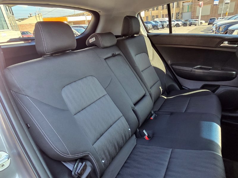 Used 2017 Kia Sportage LX AWD/4WD image 17