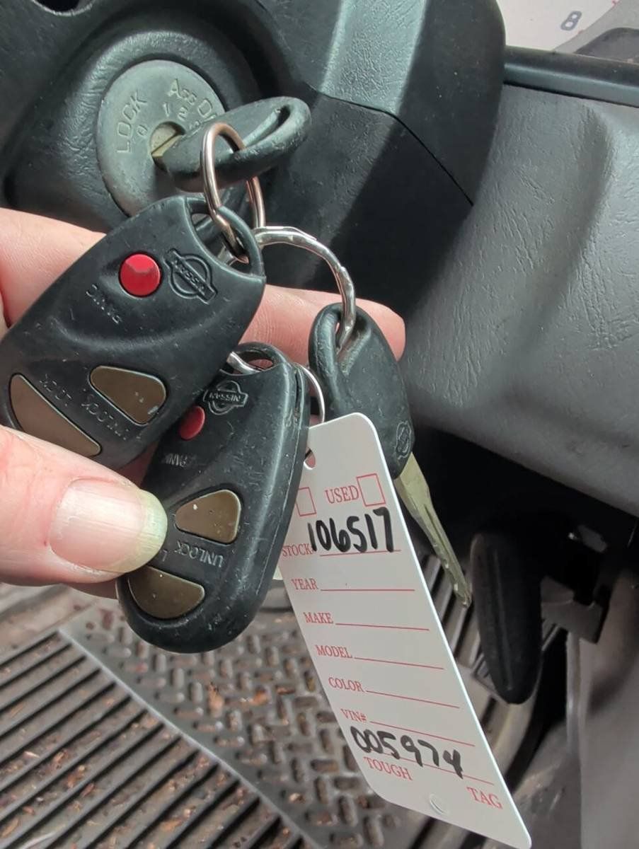 Used 2001 Nissan Xterra SE AWD/4WD image 46