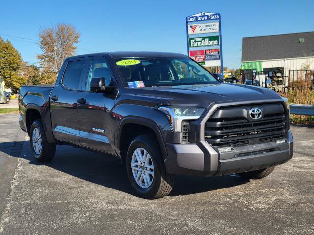 Used 2023 Toyota Tundra SR5 w/ SR5 Convenience Package AWD/4WD image 2