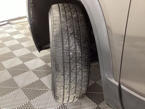 Used 2019 GMC Acadia SLE w/ Driver Alert Package I image 14