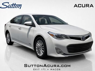 Used 2014 Toyota Avalon Limited w/ Technology Package