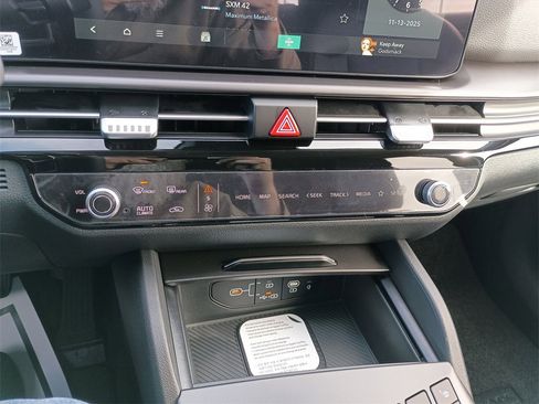 Certified 2026 Kia Sportage EX image 22