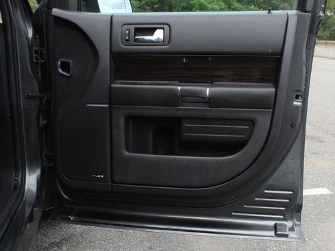 Used 2017 Ford Flex SEL w/ Equipment Group 202A image 20