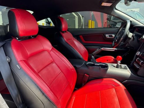 Used 2020 Ford Mustang GT Premium w/ GT Performance Package RWD image 13
