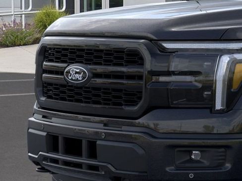 New 2025 Ford F150 Lariat w/ Equipment Group 502A High image 17