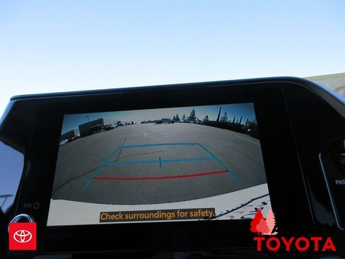 Certified 2025 Toyota Highlander LE image 19