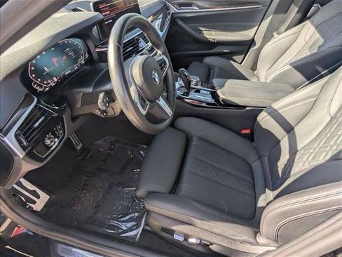 Certified 2023 BMW 540i xDrive w/ M Sport Package AWD/4WD image 17