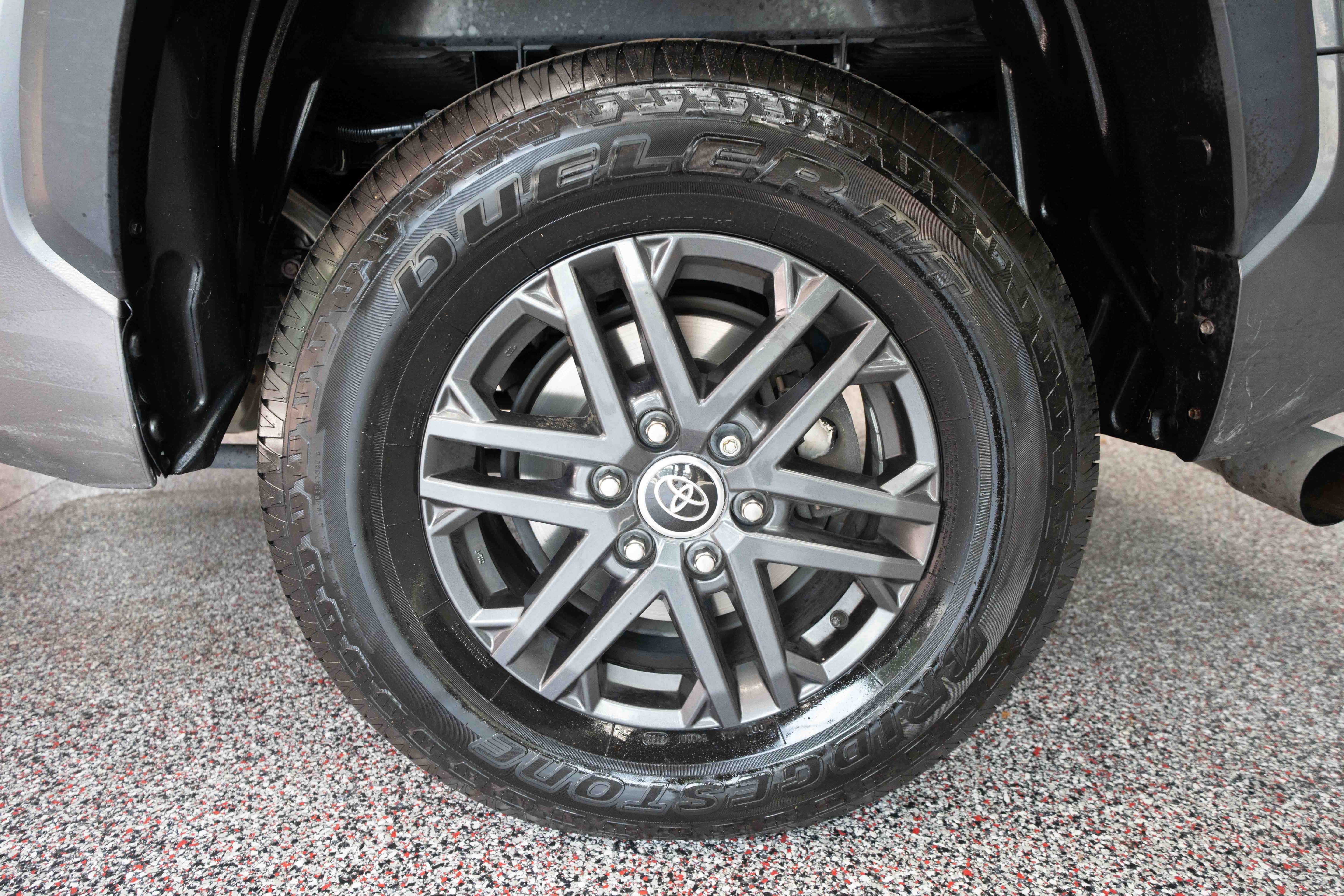 Used 2023 Toyota Tundra SR5 w/ SR5 Convenience Package AWD/4WD image 28