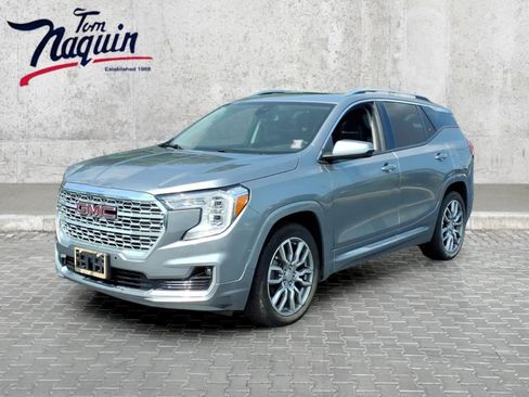 Used 2023 GMC Terrain Denali AWD/4WD image 1