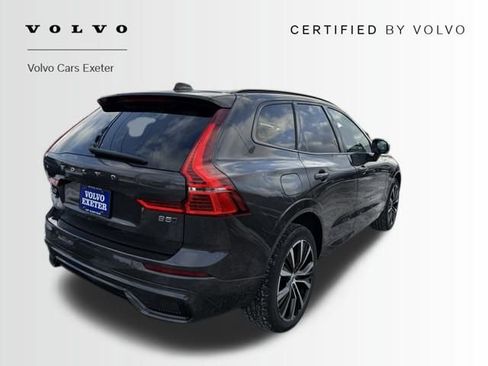 Certified 2023 Volvo XC60 B5 Plus w/ Climate Package image 6