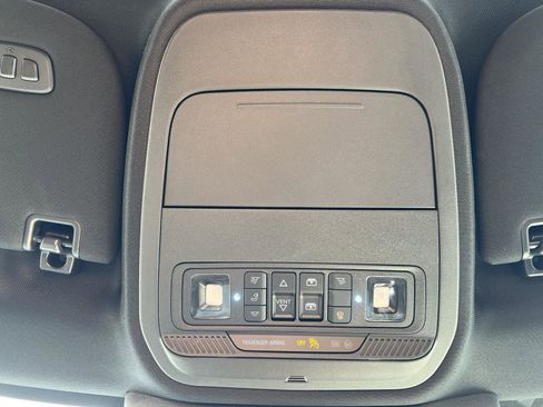 New 2026 Ford Expedition Tremor image 43