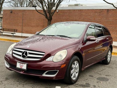 Used 2007 Mercedes-Benz R 350 4MATIC image 3