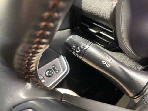 Used 2024 Nissan Sentra SR w/ SR Premium Package image 23