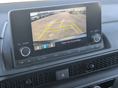 Used 2025 Honda CR-V LX image 23