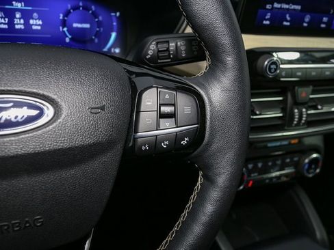 Used 2022 Ford Escape Titanium w/ Titanium Elite Package image 33