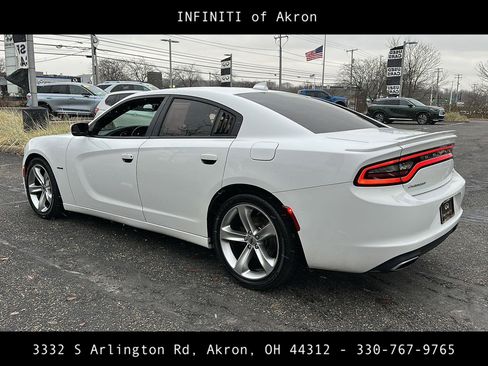 Used 2017 Dodge Charger R/T image 5