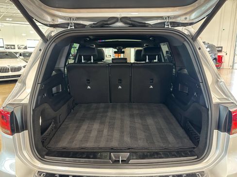 Used 2021 Mercedes-Benz GLB 250 image 45