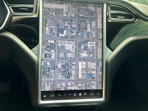 Used 2018 Tesla Model S 75D AWD/4WD image 23
