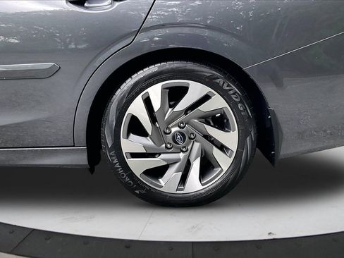 Used 2023 Subaru Legacy Limited AWD/4WD image 34