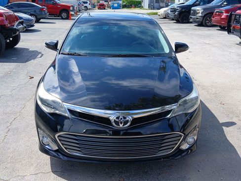 Used 2014 Toyota Avalon Limited image 8