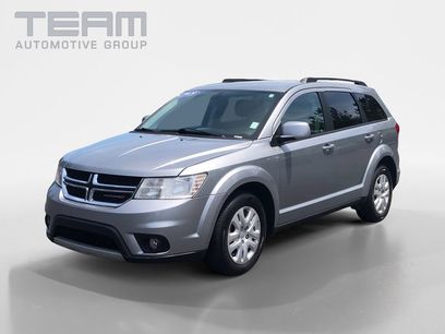 Used 2019 Dodge Journey SE w/ Connectivity Group
