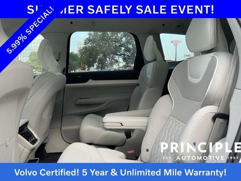 Certified 2025 Volvo EX90 Ultra AWD/4WD image 32