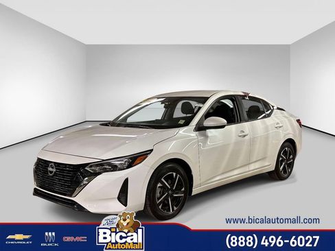 Used 2024 Nissan Sentra SV image 1