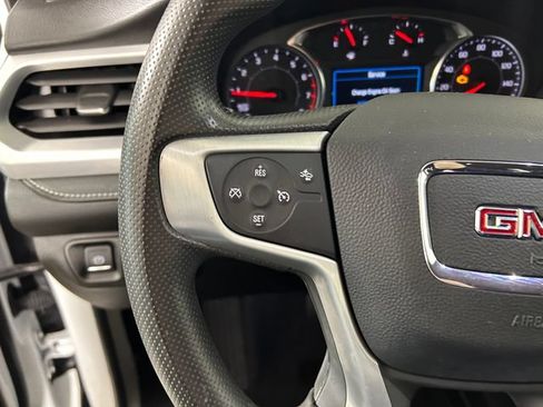 Used 2023 GMC Acadia SLE w/ Driver Convenience Package FWD image 16