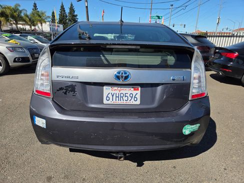 Used 2012 Toyota Prius Prime Plug-In Hybrid image 3