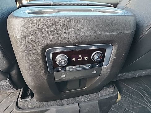 Used 2021 Chevrolet Tahoe RST w/ Luxury Package AWD/4WD image 40